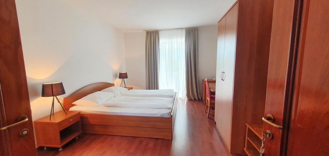 Aparthotel Zaton 자톤 객실 사진