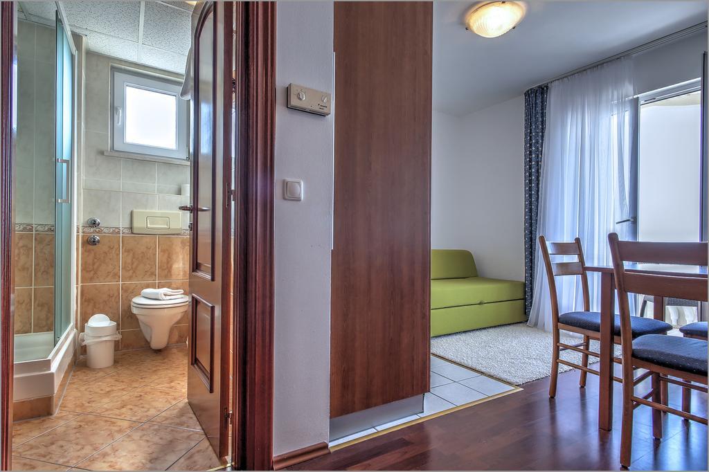 Aparthotel Zaton 자톤 외부 사진