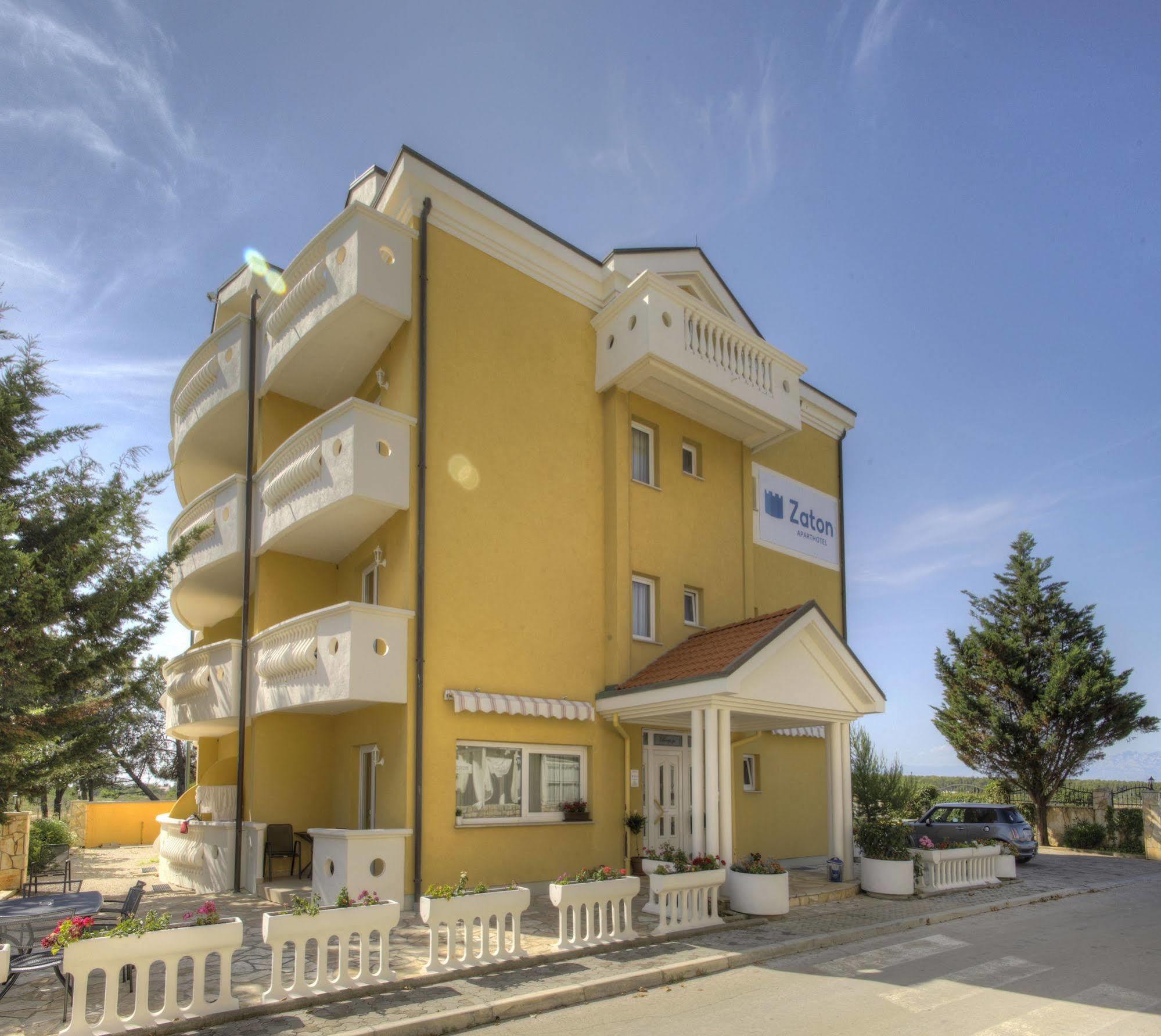 Aparthotel Zaton 자톤 외부 사진